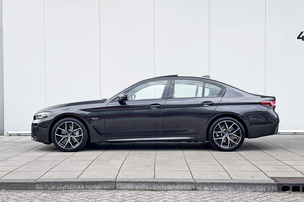 BMW 5 Serie Sedan 530e M-Sport