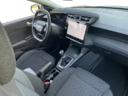 Ford Puma 1.0 EcoBoost Hybrid Titanium | 0,99 % Rente | 5.000 ,- KORTING | Winter Pack | Achteruitrijcamera | Apple Carplay & Android Auto |