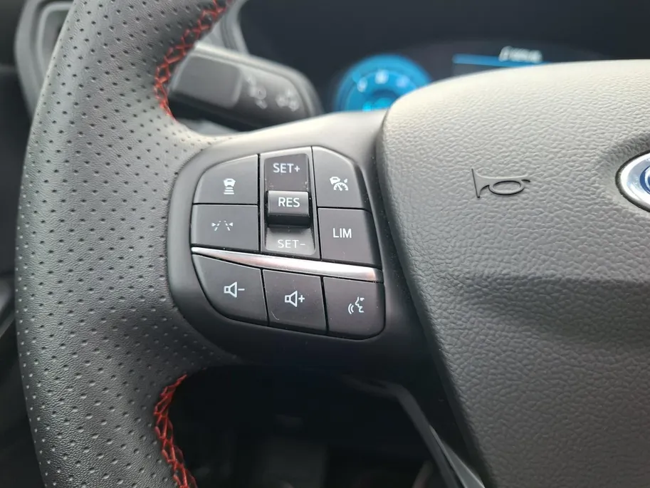 Ford Kuga 2.5 PHEV ST-Line | Winterpack | Trekhaak | Kantel / schuifdak | 2100kg trekgewicht | NL auto