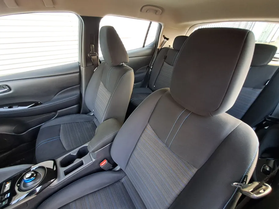 Nissan Leaf Acenta 40 kWh SOH 85.2% | Navi | Camera | Automaat | ECC | Cruise