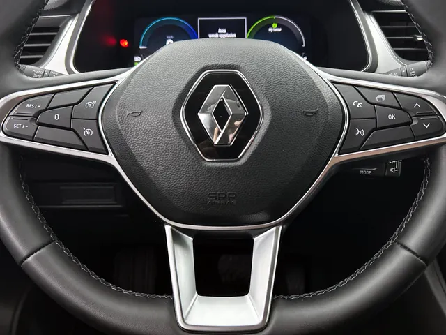 Renault Captur E-Tech full hybrid 145 techno | CAMERA | NAVI GROOT