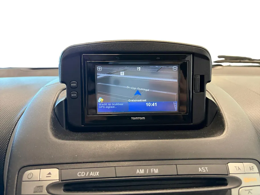 Toyota Aygo 1.0 AUTOMAAT | COMFORT NAVIGATOR | AIRCO | NL-AUTO |