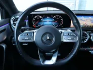 Mercedes-Benz A-Klasse 180 Business Solution AMG l Nightpakket l Achteruitrij camera l AMG Line l Ambiente lichtpakket