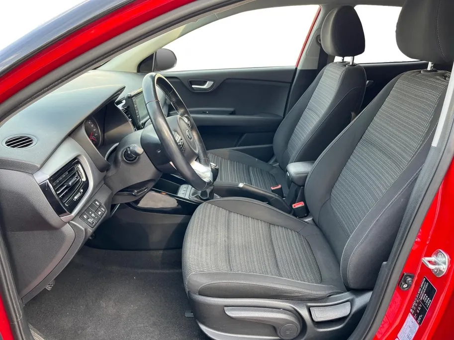 Kia Stonic 1.0 T-GDi DynamicPlusLine | Navi | Camera | Clima | Cruise Control | LM Velgen | Privacy Glass | Apple Carplay | Android Auto
