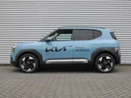 Kia EV2 Plus Advanced 42.2 kWh | Stuur-/stoelverwarming | Schuifdak | Dodehoek detectie | Elek. Stoelverstelling | Camera | 18' LM | LED | HK audio | Cruise adapt. |