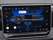 Volkswagen Tiguan 1.5eTSI/150PK R-Line · Panoramadak · Trekhaak · 360°Camera + Parkeersensoren · Garantie t/m 28-03-2028 of 100000km.