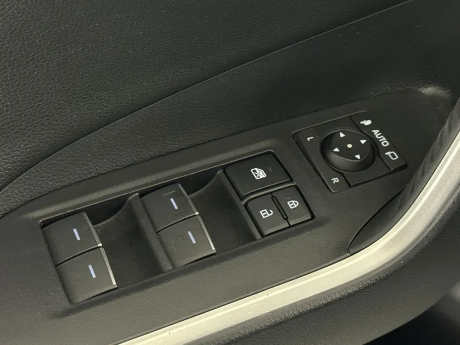 Suzuki Across 2.5 Plug-in Hybrid Style Automaat | AWD | 19'' L.M. Velgen | Elektrische achterklep