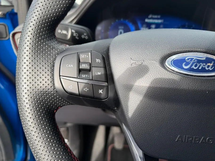 Ford Puma 1.0 EcoBoost Hybrid ST-Line X | Dealer onderhouden | NL auto | Navigatie | Apple carplay & Android auto | B&O audio | Cruise control | Parkeersensor achter | 18' lichtmetalen velgen | Bovag garantie |
