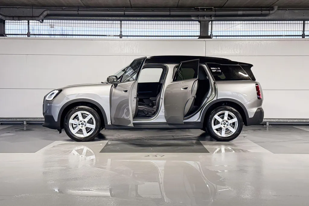 MINI Countryman 1.5 C Favoured M