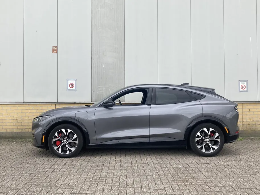 Ford Mustang Mach-E Extended AWD 98 kWh Panoramadak - BLISS - - B&O Premium Audio Trekhaak