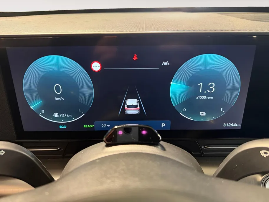 Hyundai Kona 1.6 GDI HEV Comfort Smart 137PK | Navigatie | Adaptive cruise control | Climate control | Stoel- en stuurverwarming | Elektrische achterklep | Achteruitrijcamera| Parkeersensoren voor & achter |