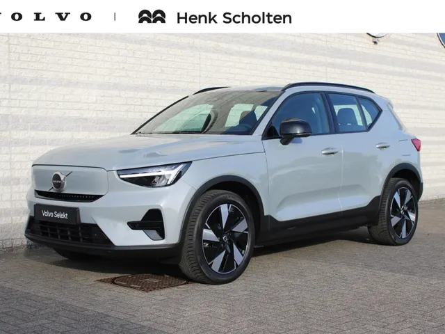 Volvo EX40