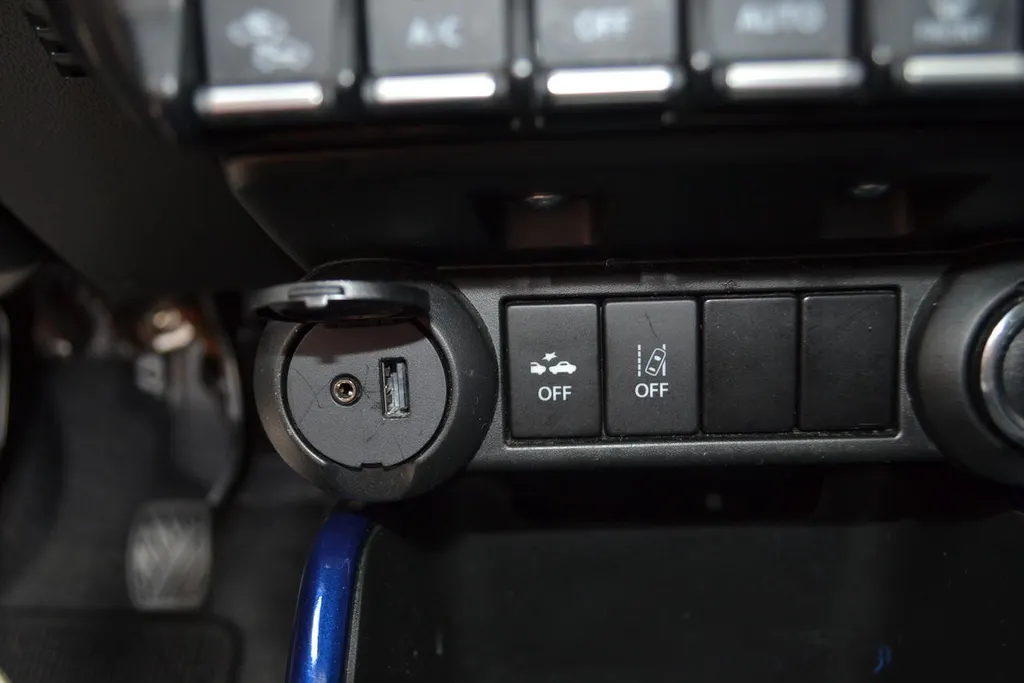 Suzuki Ignis 1.2 SMART HYBRID STYLE|CAMERA|CLIMA|CARPLAY