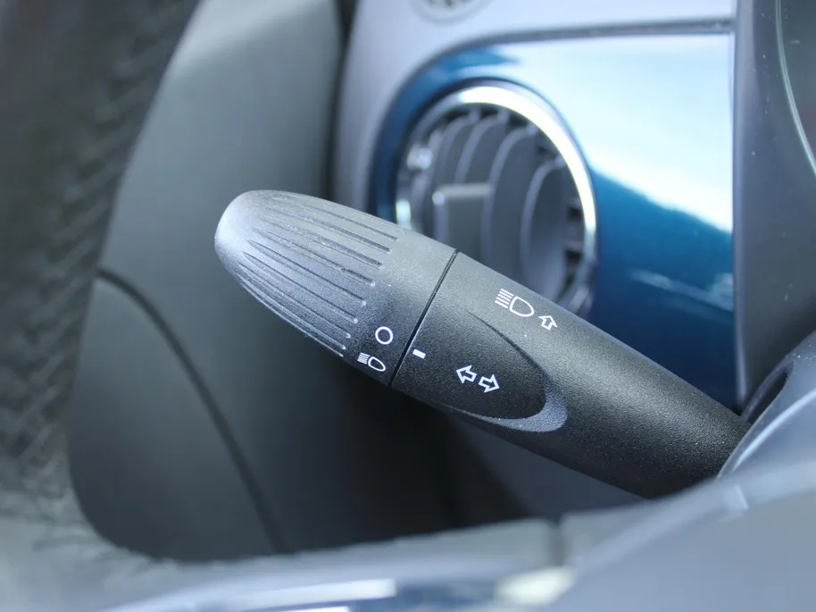 Fiat 500 0.9 TwinAir Turbo Lounge | Panoramadak | 16' LM | Navi | PDC | Cruise | Clima |