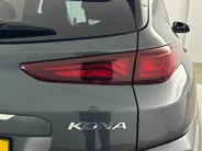Hyundai Kona 1.0 T-GDI Fashion | Navigatie | Cruise Control | Trekhaak