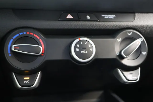 Kia Stonic 1.0 T-GDi MHEV DynamicLine