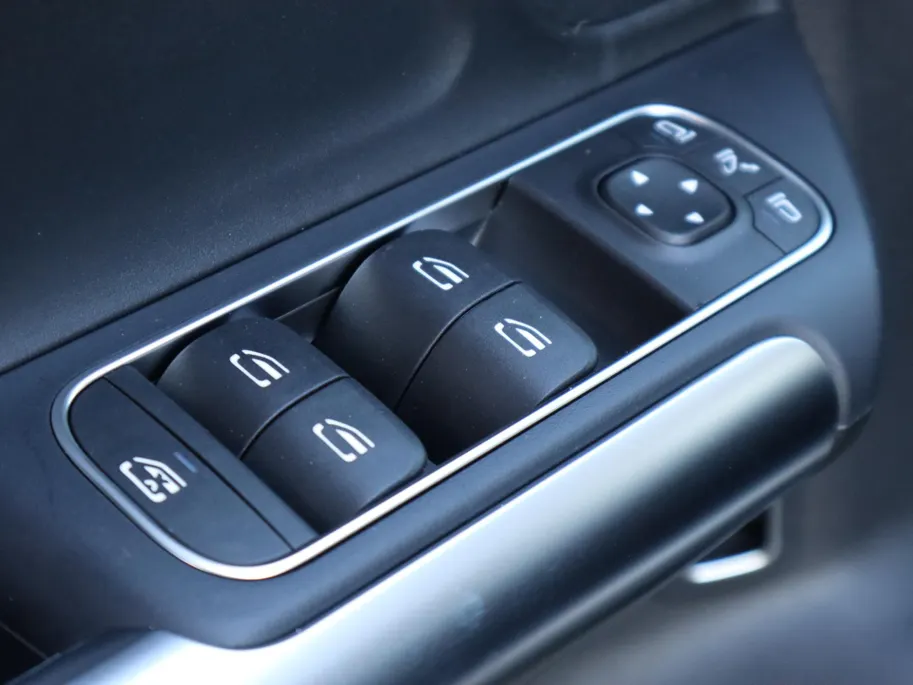 Mercedes-Benz EQA 250+ Business Solution AMG 71 kWh