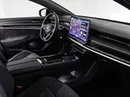 Volkswagen ID.7 Pro Business 286pk 77 kWh · SOH 97,2% · 360 Camera · Head-Up · Alarm · Elek. Trekhaak · Keyless · Elek. Voorstoelen · 20'' Inch · Gratis onderhoud & APK t/m 30-01-2030 · EXTRA INRUILKORTING ·