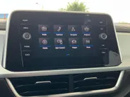 Volkswagen T-Roc 1.0TSI/116PK Goal · Navigatie · Apple/Android Car Play · Stoelverwarming · Garantie t/m 24-06-2027