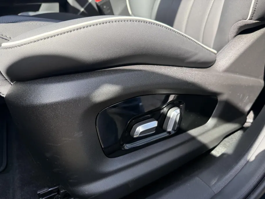 Omoda 5 EV Premium 61 kWh