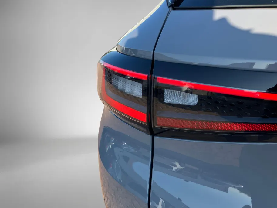 Volkswagen ID.4 Style 52 kWh 125kW/170PK · Apple Carplay/Android Auto · Parkeersensoren · Navigatie