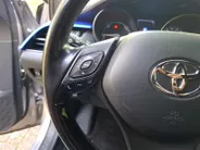 Toyota C-HR 1.8 Hybrid Dynamic Airco automatisch| Autonomous Emergency Braking | Cruise control adaptief | Lichtmetalen velgen 18' | Navigatiesysteem full map | Voorstoelen verwarmd
