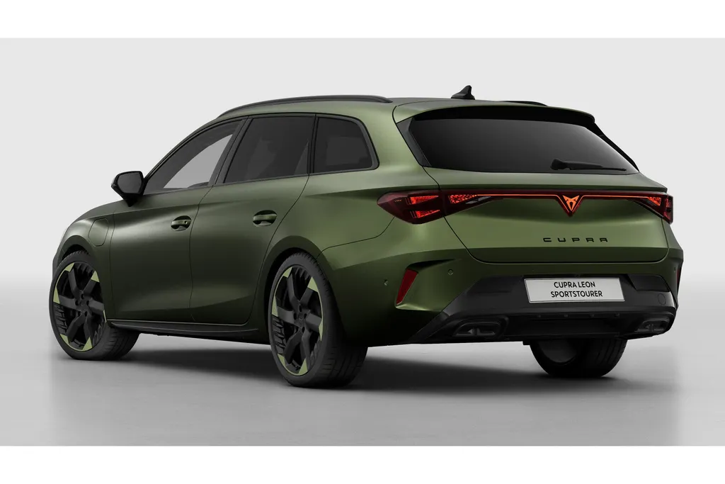 CUPRA Leon Sportstourer VZ Tribe Edition | Achteruitrijcamera | Digitaal instrumentenpaneel (Virtual Cockpit) | Draadloze Apple CarPlay™, Android Auto™