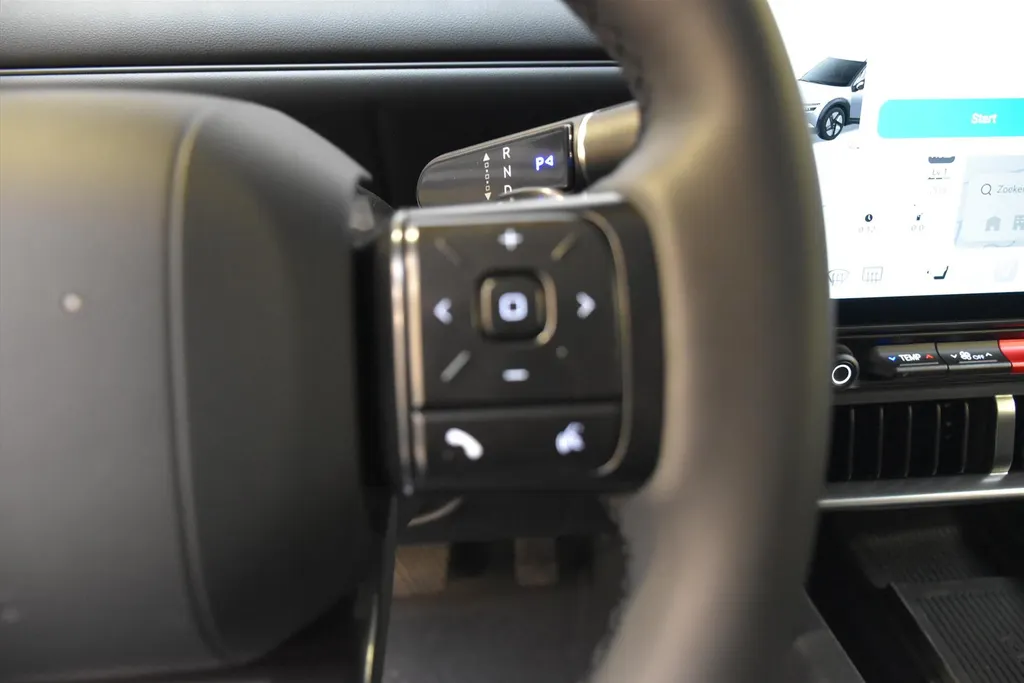 Hyundai IONIQ 3 42 kWh 147pk Vision I 750,= introductie voordeel