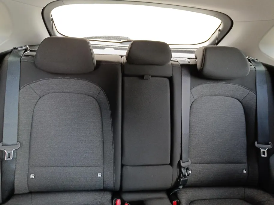 Hyundai Kona 136PK EV Fashion 39 kWh Automaat | Krell Audio | Head Up Display | Climate Control | Camera | Parkeersensoren | Parkeersensoren | Digital Cockpit | Apple CarPlay/Android Auto |