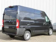Fiat Ducato 2.2 MultiJet 140 PK S&S L2H2 3.3t | 140 pk | Airco | Zijschuifdeur links | Trekhaak | Techno pakket | Worksite light |