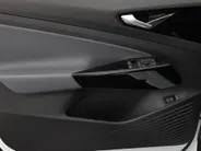 Volkswagen ID.4 Limited Edition 58 kWh accu 190 PK · Achteruitrijcamera · Draadloze telefoonlader · Trekhaak, elektrisch uitklapbaar · Voorraad OUTLET · Prijs is inclusief inruilpremie ·