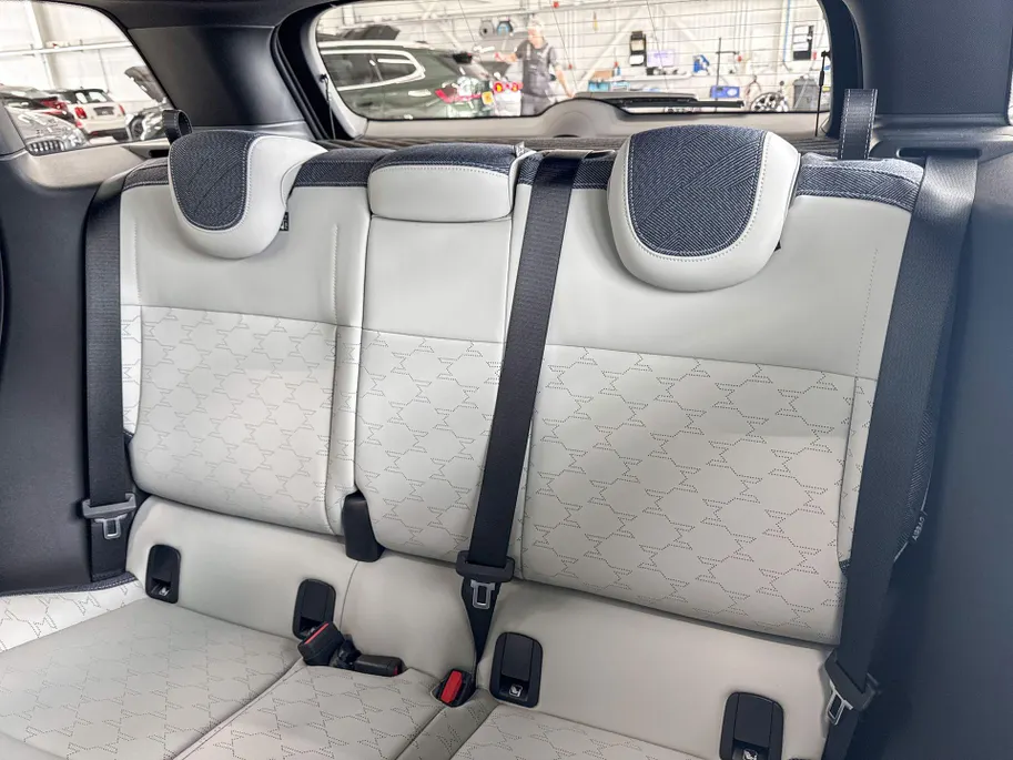 MINI Aceman SE Classic S 54.2 kWh