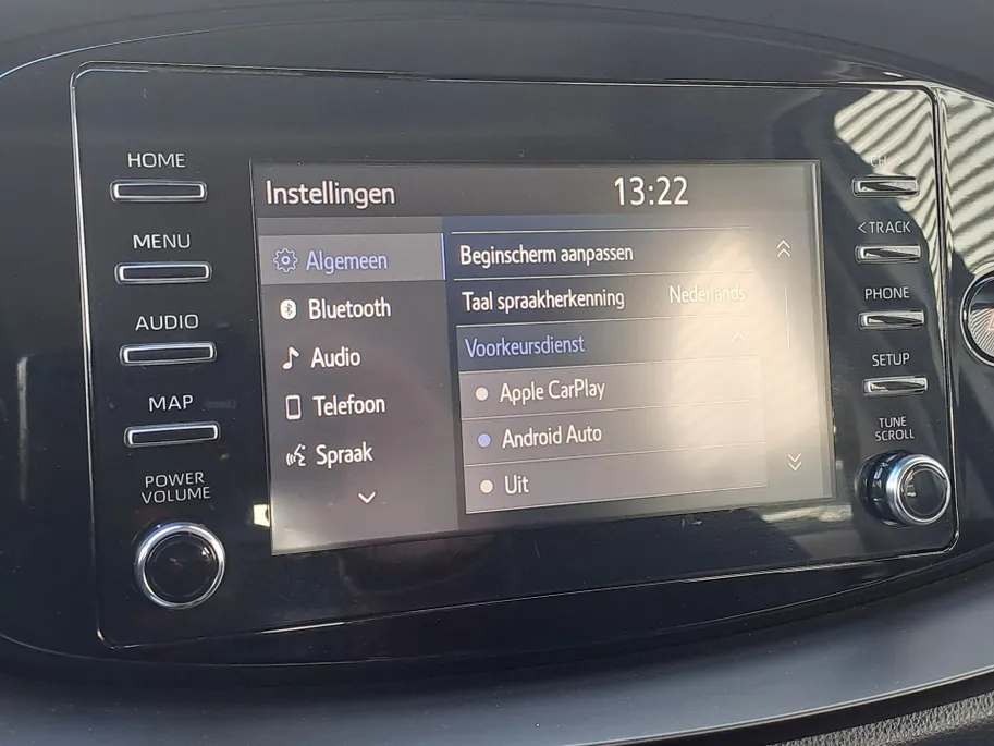 Toyota Aygo X 1.0 VVT-i MT Play | Apple Carplay/Android Auto | Cruise control adaptief | Airco | DAB | Camera