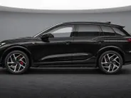 Audi Q6 e-tron S edition performance 100 kWh 306 PK · Adaptieve luchtvering · Glazen panoramadak · Trekhaak elek. wegklapbaar
