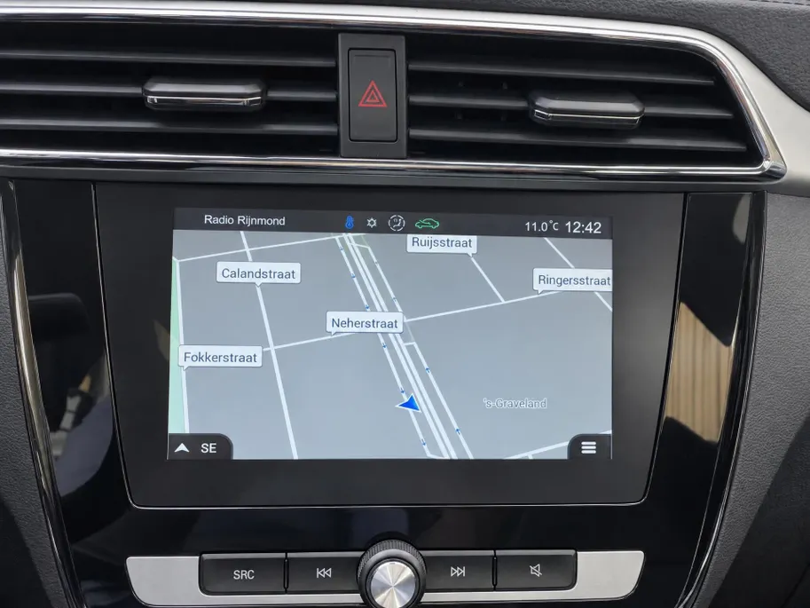 MG ZS EV MG Luxury 45 kWh SOH 91% | Navigatie | Schuifkanteldak | ACC | Leder interieur | Stoelverwarming |