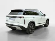 Jaecoo 7 1.5 GDI SHS-P Exclusive | Nieuw uit voorraad | 90 km elektrisch rijbereik | Stoelverwarming-/ventilatie | Panorama dak | Leder | 7 jaar Fabrieksgarantie