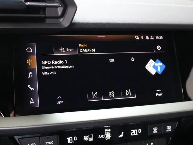 Audi A3 Sportback 35 TFSI S edition Navigatie | B&O Audio | 18' Velgen | Sportstuur |