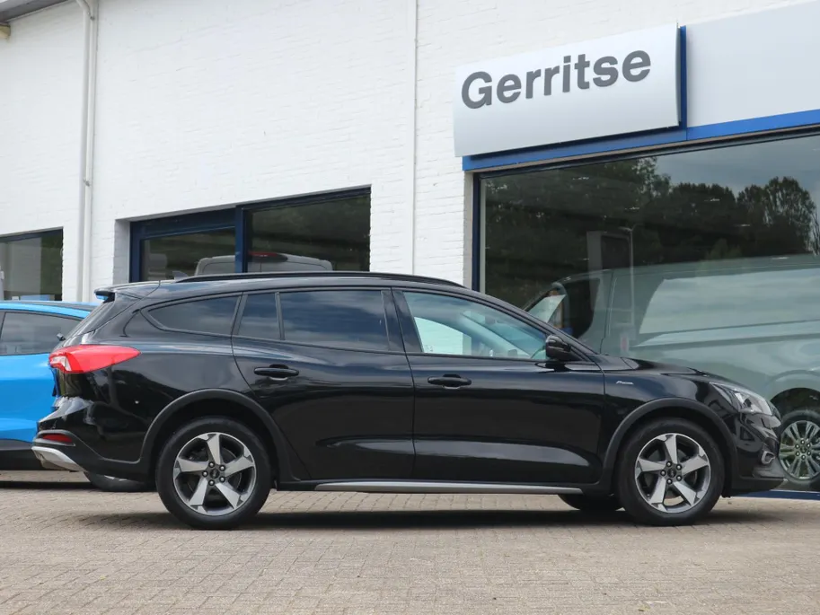 Ford Focus 1.0 EcoBoost Hybrid Active | NAVI | CAMERA | WINTERPAKKET |