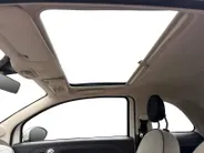 Fiat 500 1.2 Lounge airco , lm velgen , panoramadak , tel , usb , el ramen en spiegels .