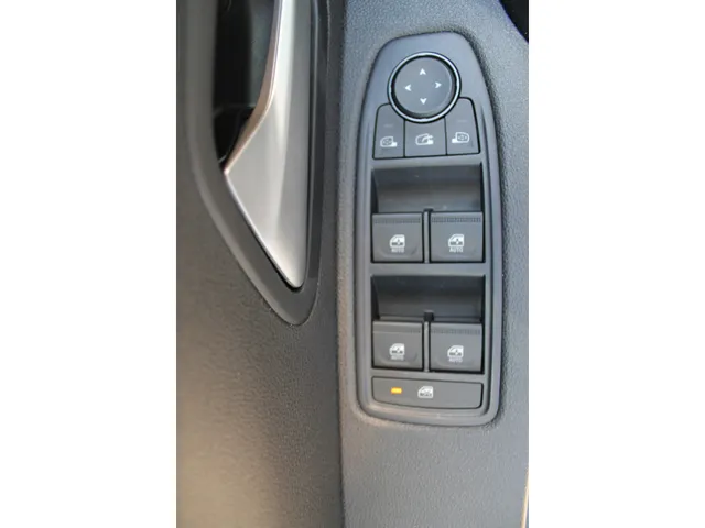 Dacia Duster 1.2 TCe 130 mild hybrid Journey | Navigatie | Cruise | Trekhaak | 1.500 kg trekgewicht!