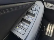 BMW 2 Serie Active Tourer 220i AUTOMAAT | Sensoren | Navigatie | Cruise | 360 Camera | Head-up display | Elektrisch verstelbare stoel | Apple Carplay/Android Auto