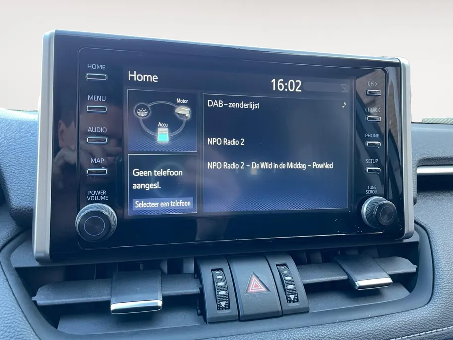 Toyota RAV4 2.5 Hybrid Business *Automaat*Navi via Carplay*Camera*Elekt. Achterklep*Adapt. Cruise Control*LM Velgen*Zeer nette auto!