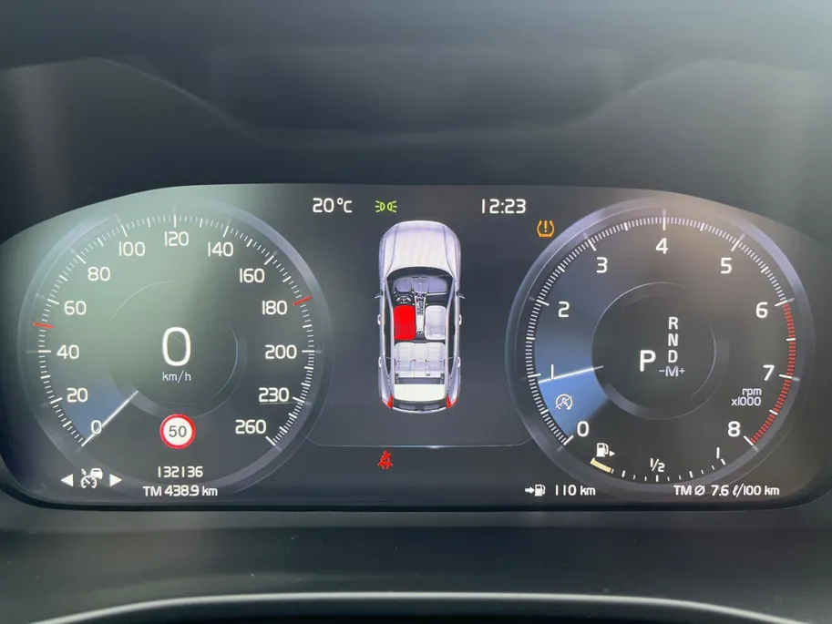 Volvo XC40 1.5 T3 Business Pro | Navigatie | Parkeercamera | Apple Carplay en Android Auto