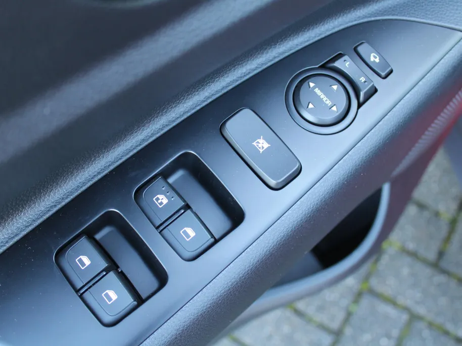 Kia Stonic 1.0 T-GDi MHEV DynamicPlusLine | Direct leverbaar | Tot € 1.000 inruilvoordeel bij aanschaf |
