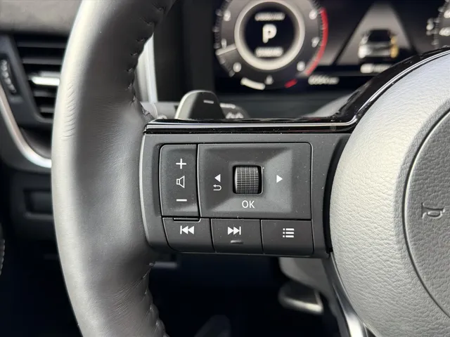 Nissan QASHQAI 1.3 Mild-Hybrid 158pk Xtronic Tekna Plus | Leder | Panoramadak | 360-Camera | App Connect | Head-Up | Keyless