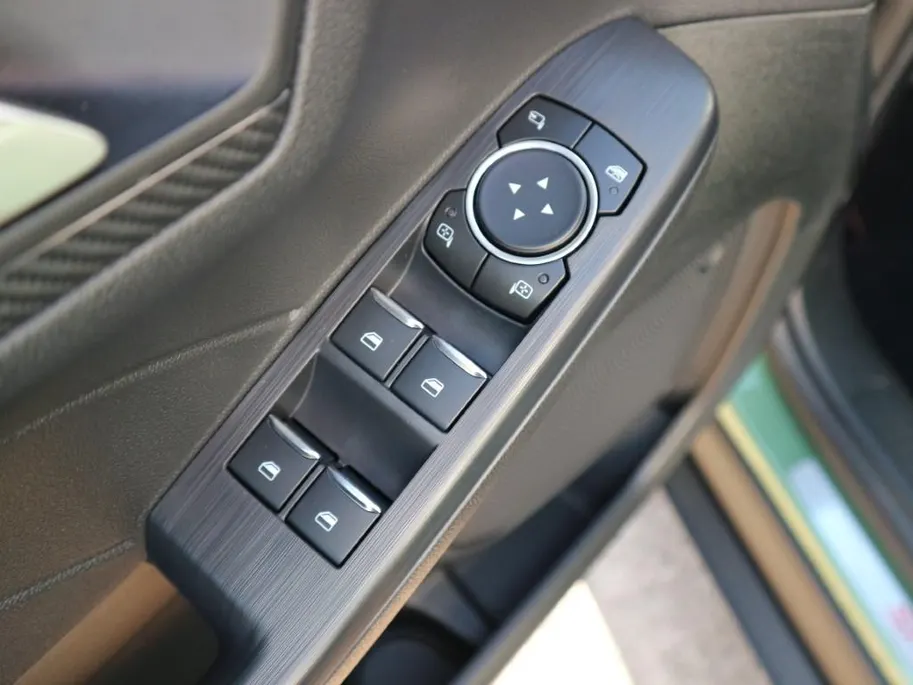 Ford Kuga 2.5 PHEV ST-Line X | WINTERPAKKET | ELEKTRISCHE TREKHAAK | AGR |