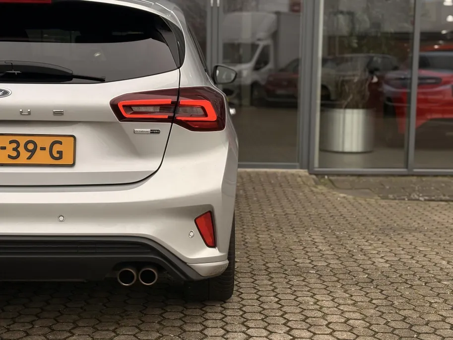Ford Focus 1.0 EcoBoost Hybrid ST Line