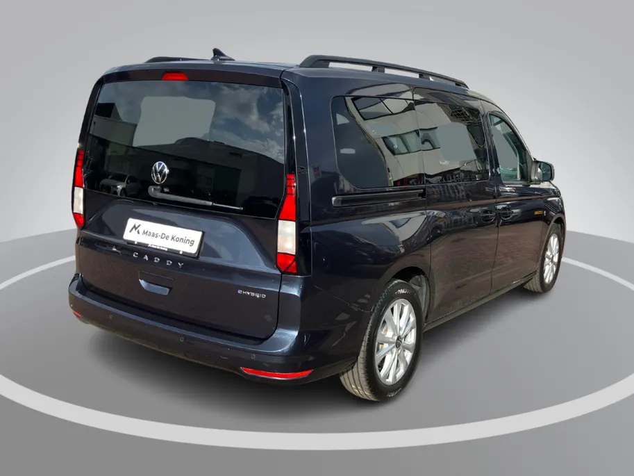 Volkswagen Caddy Combi Maxi 1.5 eHybrid 150pk Life · 7-persoons · Camera · 17' LM velgen · Apple Carplay/Android auto · Adaptive Cruise control · 7-zits