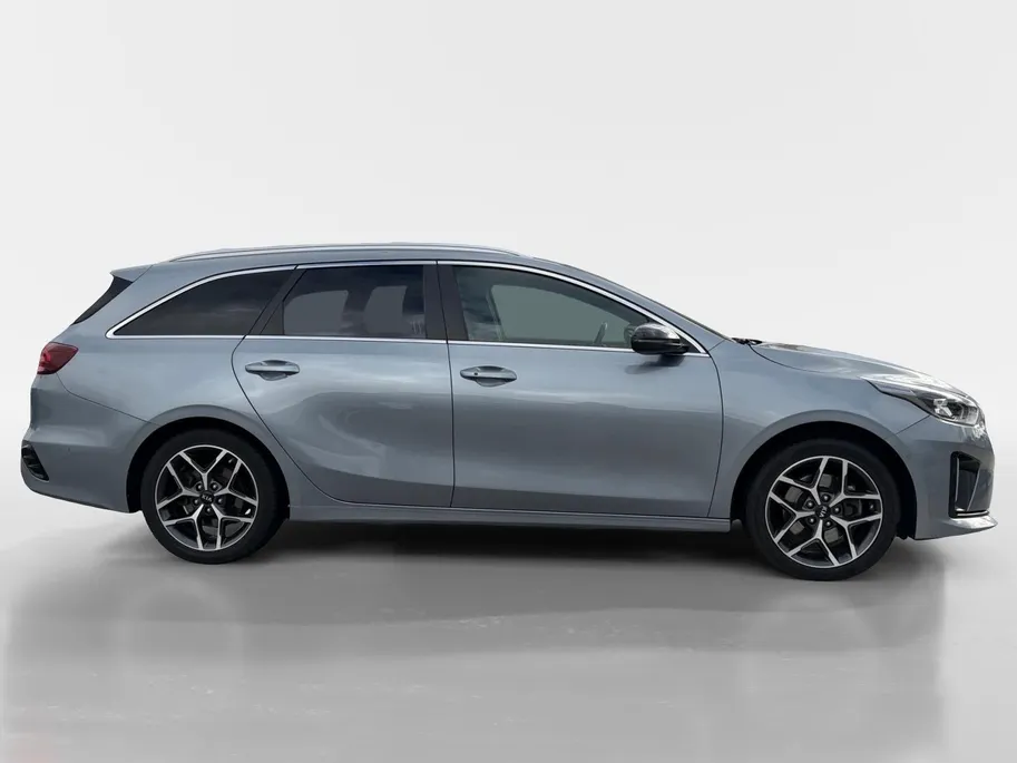 Kia Ceed Sportswagon 1.0 T-GDi GT-Line Business Edition | *1E EIGENAAR | FABRIEKSGARANTIE | APPLE CARPLAY/ ANDROID AUTO | JBL SOUND | STOF/LEDER | NAVI | CAMERA | LMV | ETC…