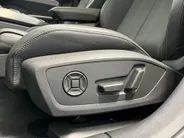 Audi A6 Avant 2.0 367pk e-hybrid Quattro S edition Competition · Wegklapbare Trekhaak · B&O Audio · 360 Camera · Elek. voorstoel · Matrix LED · 20'' Inch · Garantie t/m 29-07-2030 of 100.000km